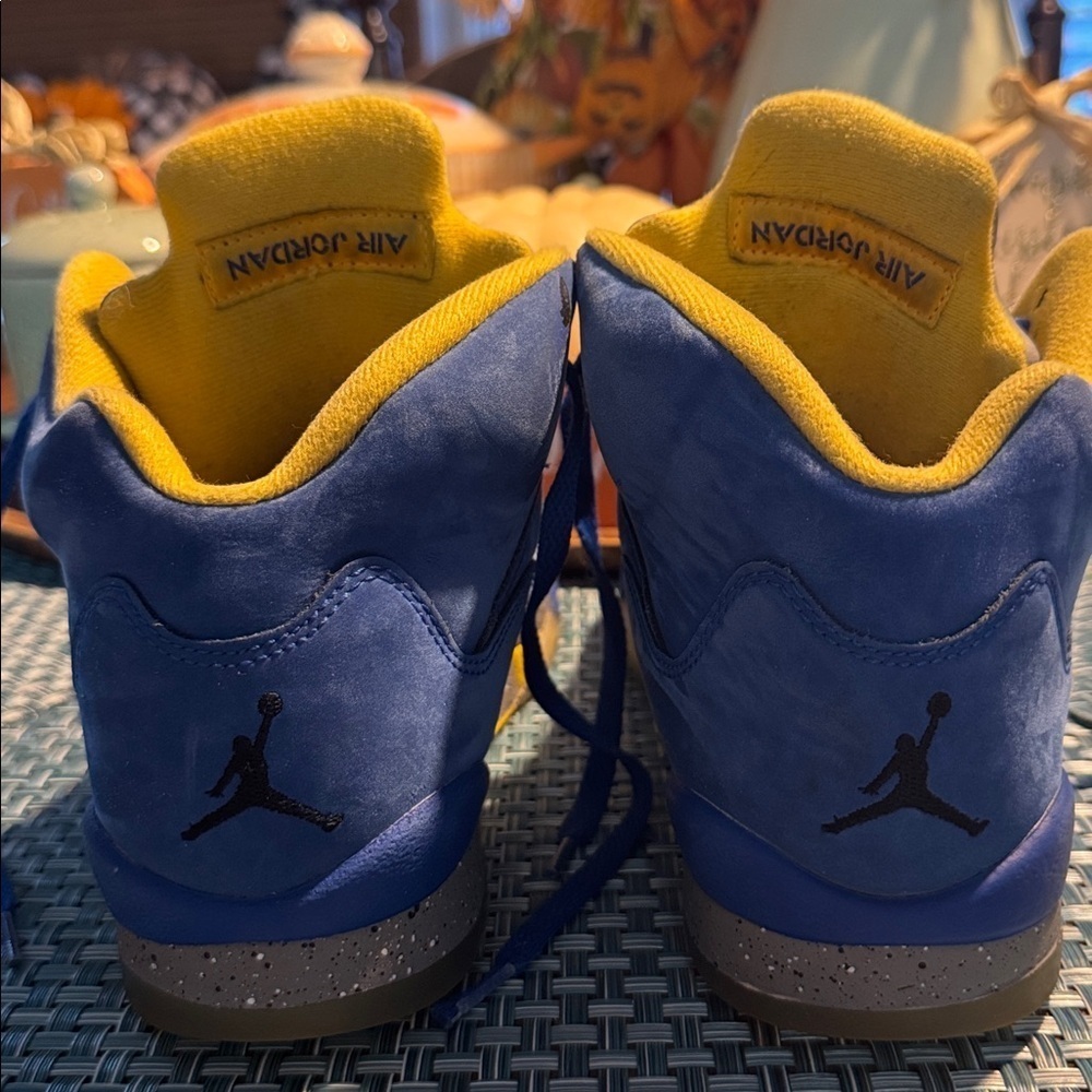 Nike Air Jordan 5 Retro Laney Varsity Royal Y6.5 or Womens 8.5 AJ5 - Picture 3 of 6